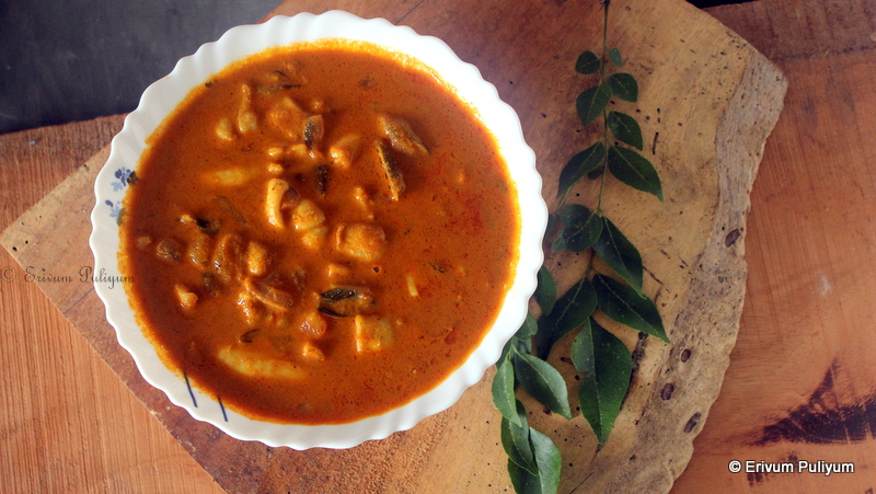 Varutharacha Koonthal Curry | Nadan Kanava Curry | Kerala Style Squid in Roasted Coconut Gravy (VIDEO)