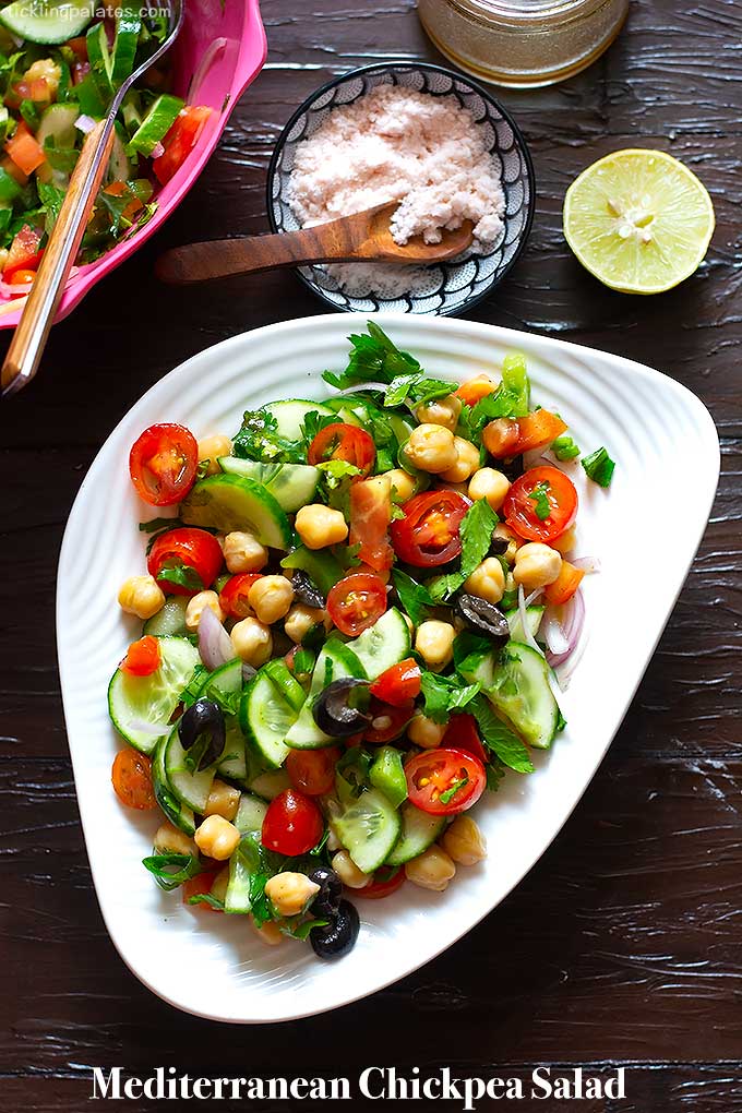 http://recipemantra.com/image/catalog/ticklingpalates.com/mediterranean-chickpea-salad-recipe.jpg