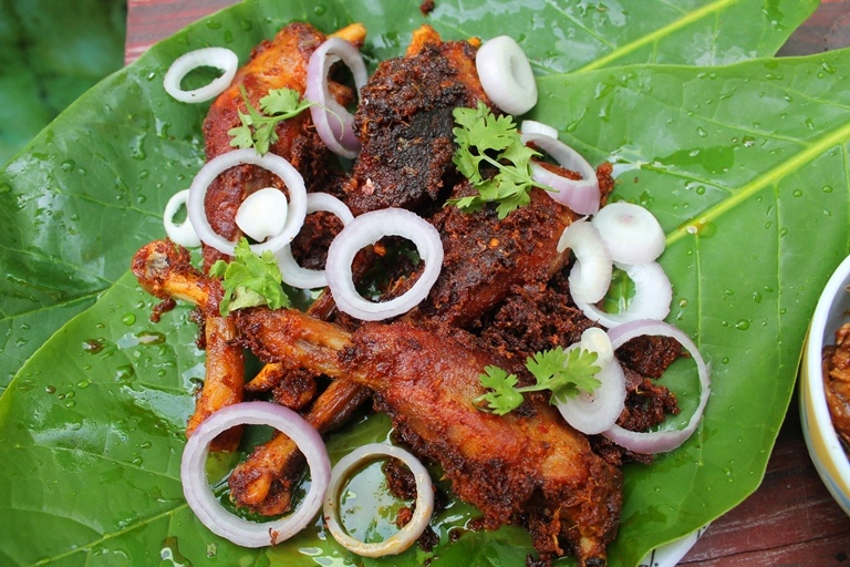 Nattu Kozhi Roast Recipe / Chicken Varuval Recipe / Country Chicken Roast Recipe 